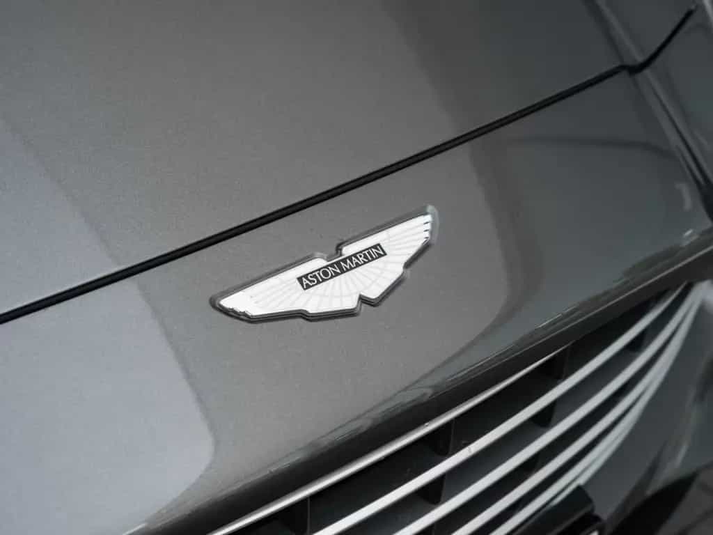 Aston Martin DBX V8 4x4 08/2024-photo-23