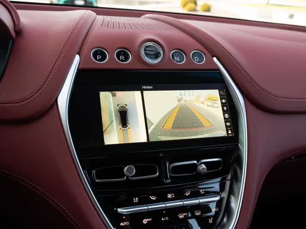 Aston Martin DBX V8 4x4 08/2024-photo-9