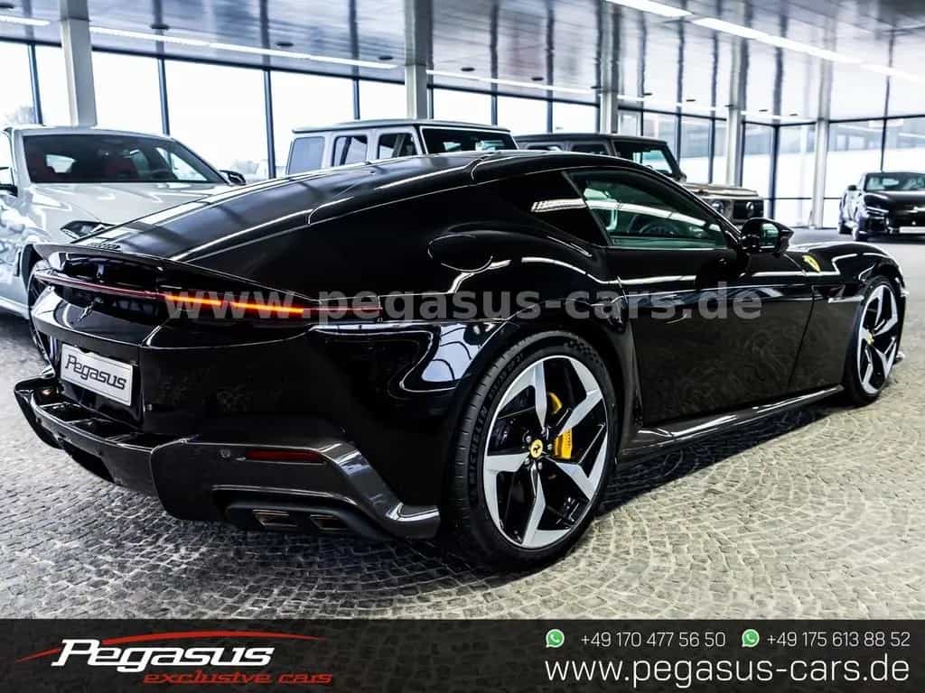 Ferrari 12 Cilindri CARBON*KAMERA*LIFT*PANORAMA* 01/2026-photo-13