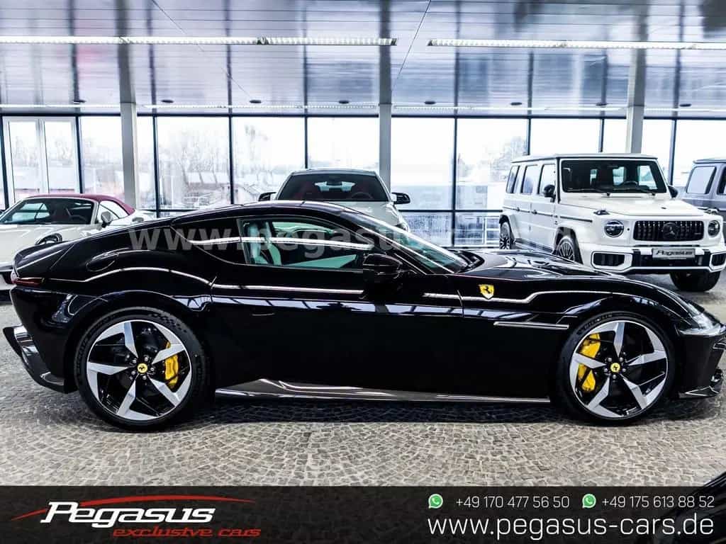 Ferrari 12 Cilindri CARBON*KAMERA*LIFT*PANORAMA* 01/2026-photo-14