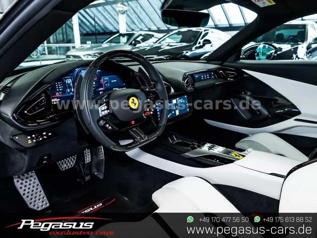 Ferrari 12 Cilindri CARBON*KAMERA*LIFT*PANORAMA* 01/2026-photo-18