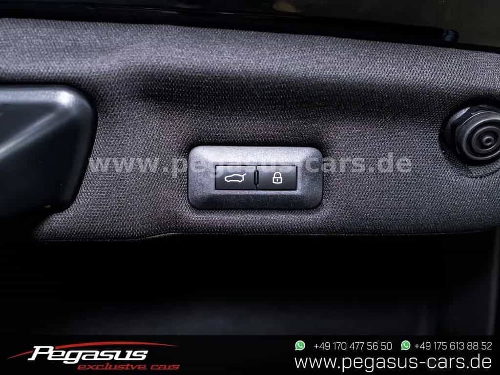 Ferrari 12 Cilindri CARBON*KAMERA*LIFT*PANORAMA* 01/2026-photo-27