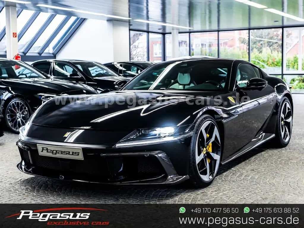 Ferrari 12 Cilindri CARBON*KAMERA*LIFT*PANORAMA* 01/2026-photo-5