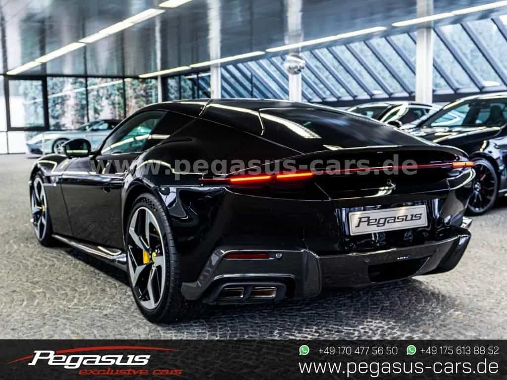 Ferrari 12 Cilindri CARBON*KAMERA*LIFT*PANORAMA* 01/2026-photo-9