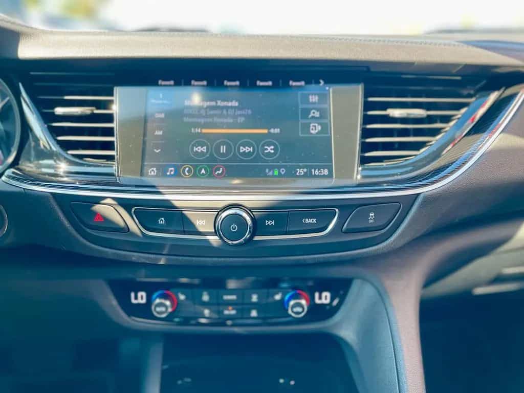 Opel Insignia B Grand Sport Innovation*NAV*AUTOM*AHK 09/2019-photo-26