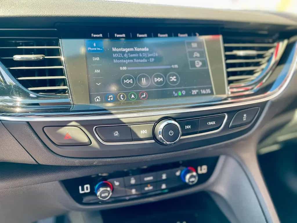 Opel Insignia B Grand Sport Innovation*NAV*AUTOM*AHK 09/2019-photo-27