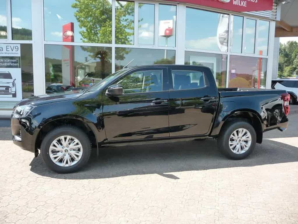 Isuzu D-Max Double Cab 4WD AT LS sofort lieferbar null-photo-1