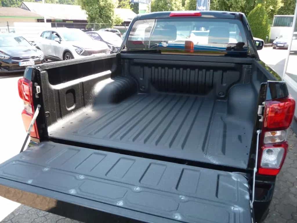 Isuzu D-Max Double Cab 4WD AT LS sofort lieferbar null-photo-12