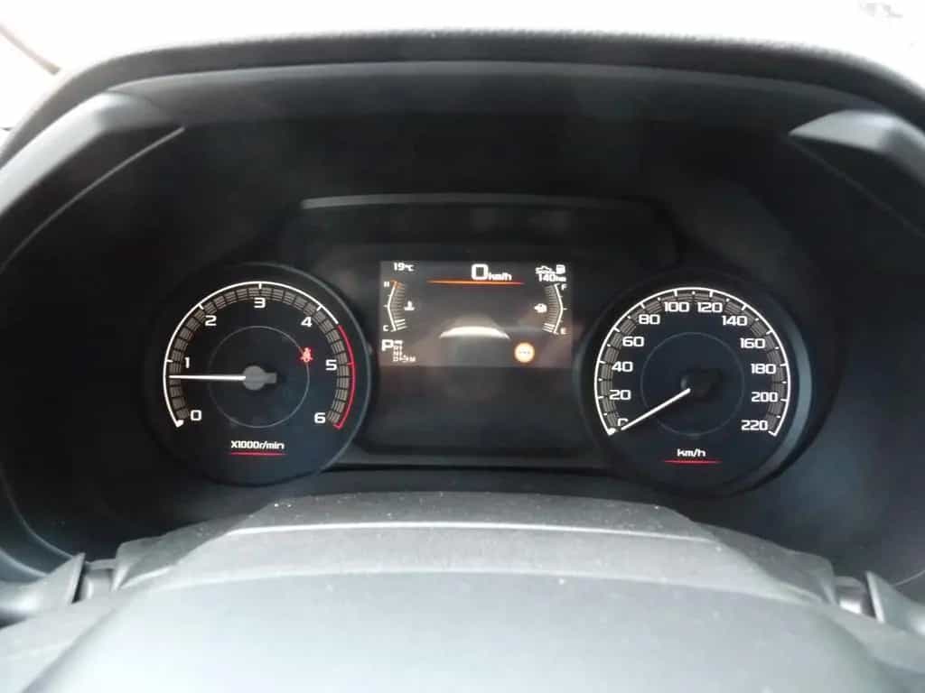 Isuzu D-Max Double Cab 4WD AT LS sofort lieferbar null-photo-9