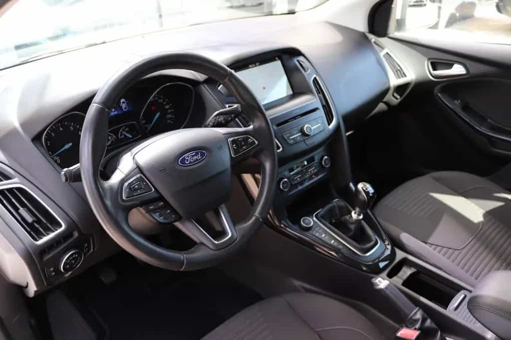 Ford Focus Lim. Titanium Kamera Navi Klima SHZ 11/2017-photo-12