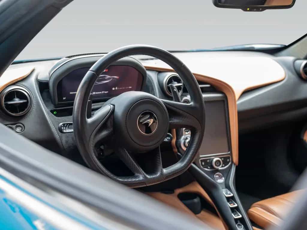 McLaren 720S Spider | Belize Blue | MSO Options 01/2019-photo-8