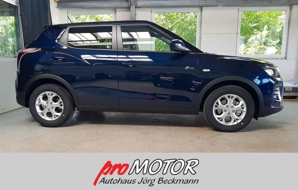 KGM Tivoli 1.5 T-GDI Sondermodell "Nomad" AT 2WD null-photo-2