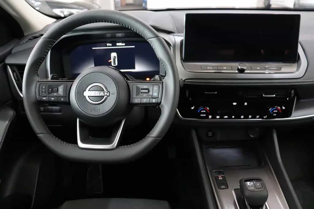 Nissan Qashqai 1.3 AT N-Connecta Navi,LED,TLeder SOFORT 03/2026-photo-7