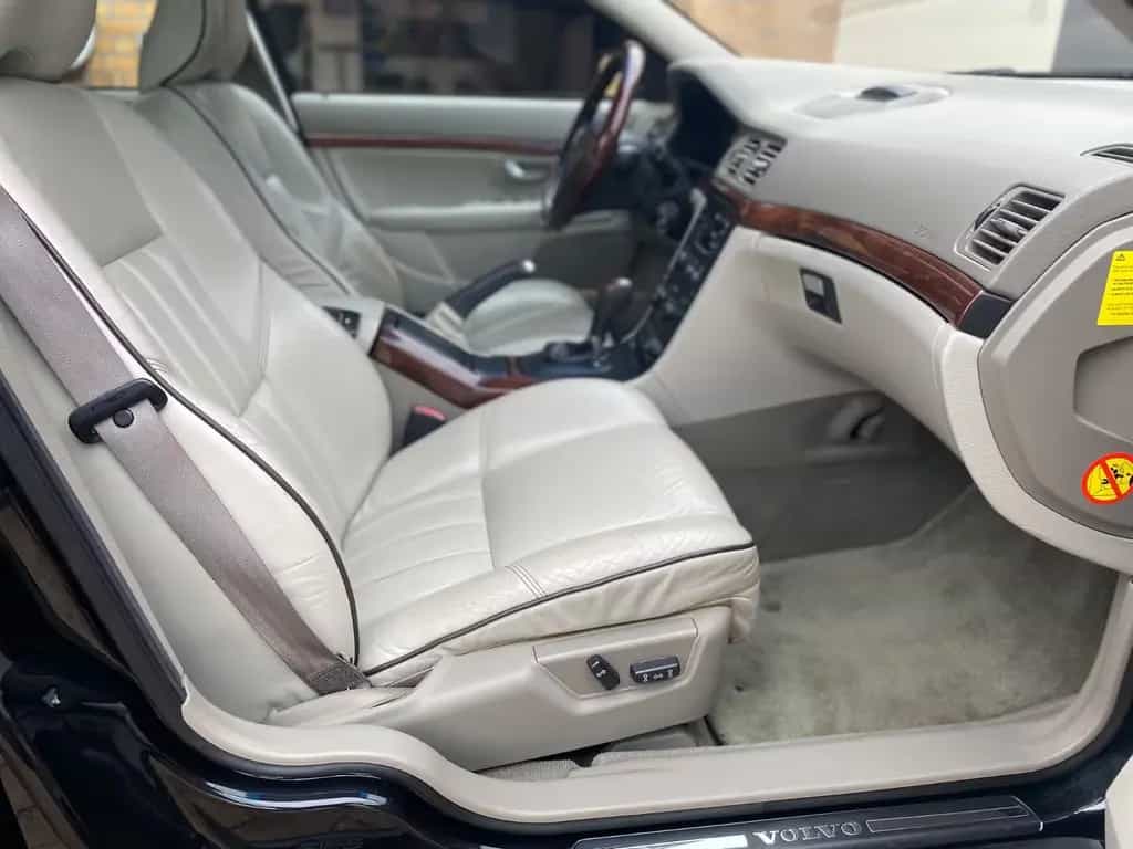 Volvo S80 T6 Executive Geartronic BiXenon Leder AHK 10/2004-photo-13