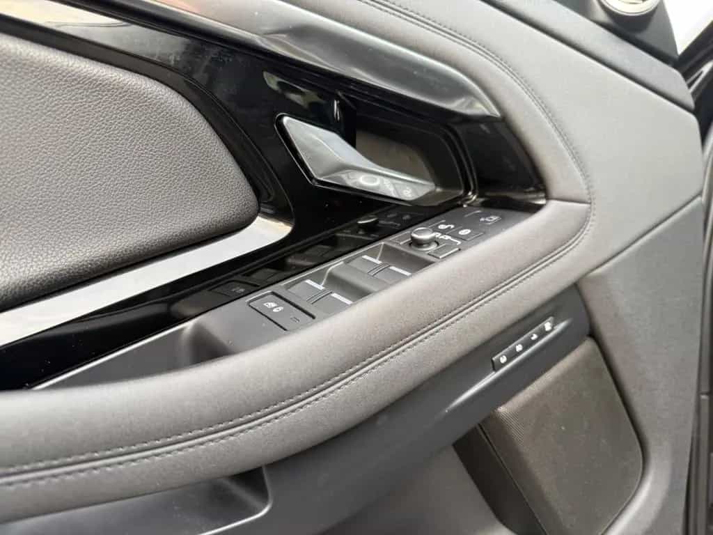Land Rover Range Rover Rover Evoque R-Dynamic SE-Head-Up 12/2019-photo-13