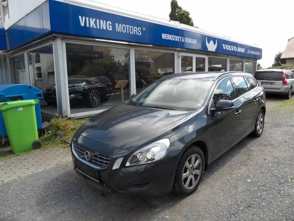 Volvo V60 Kombi Momentum 03/2012-photo-0