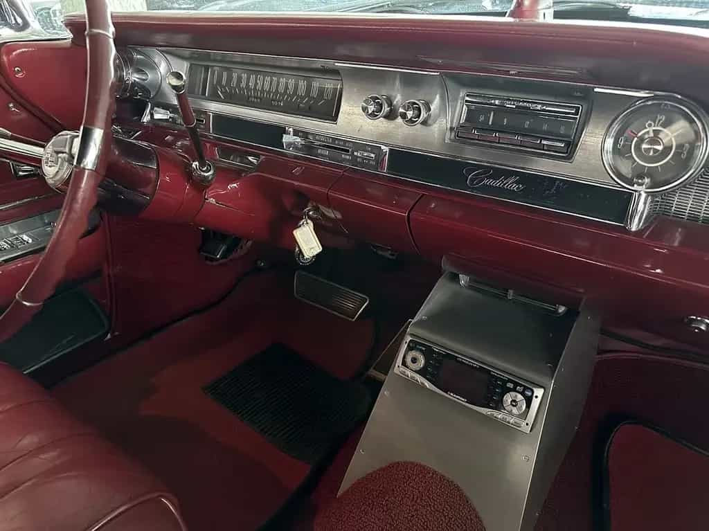 Cadillac Deville V8 6.4 L Cabrio H-Zulassung Oldtimer 07/1962-photo-15