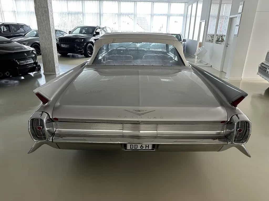 Cadillac Deville V8 6.4 L Cabrio H-Zulassung Oldtimer 07/1962-photo-4