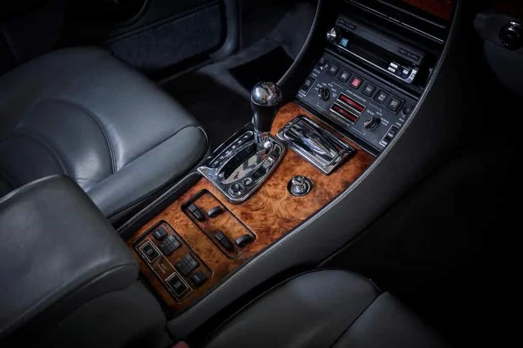 Bentley Azure Convertible 07/2001-photo-10