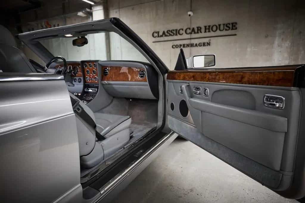 Bentley Azure Convertible 07/2001-photo-8