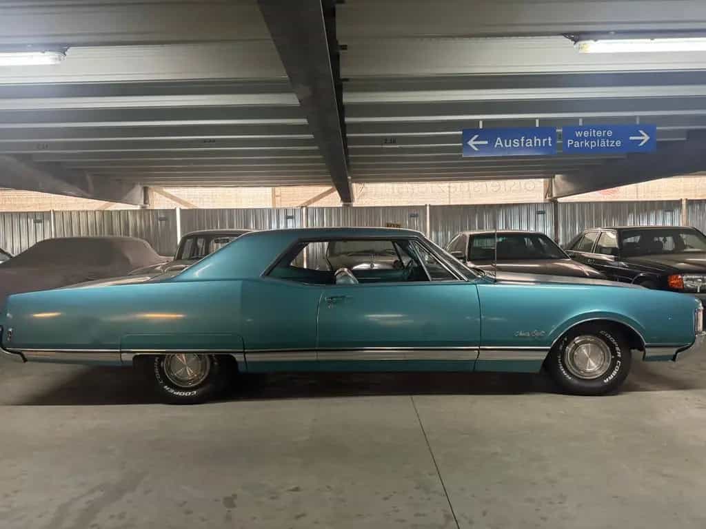 Oldsmobile Other Holiday 98 Coupe´ 07/1968-photo-4