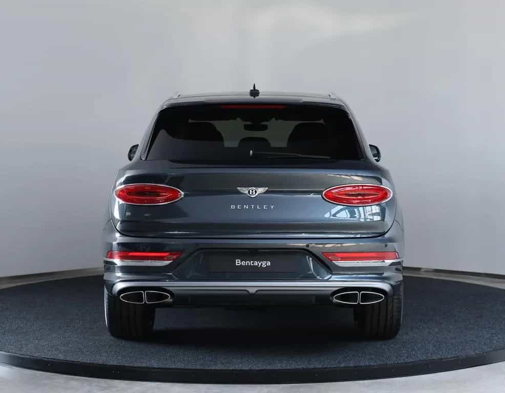 Bentley Bentayga Atelier Edition  4.0 V8 A 4WD Autom. null-photo-3