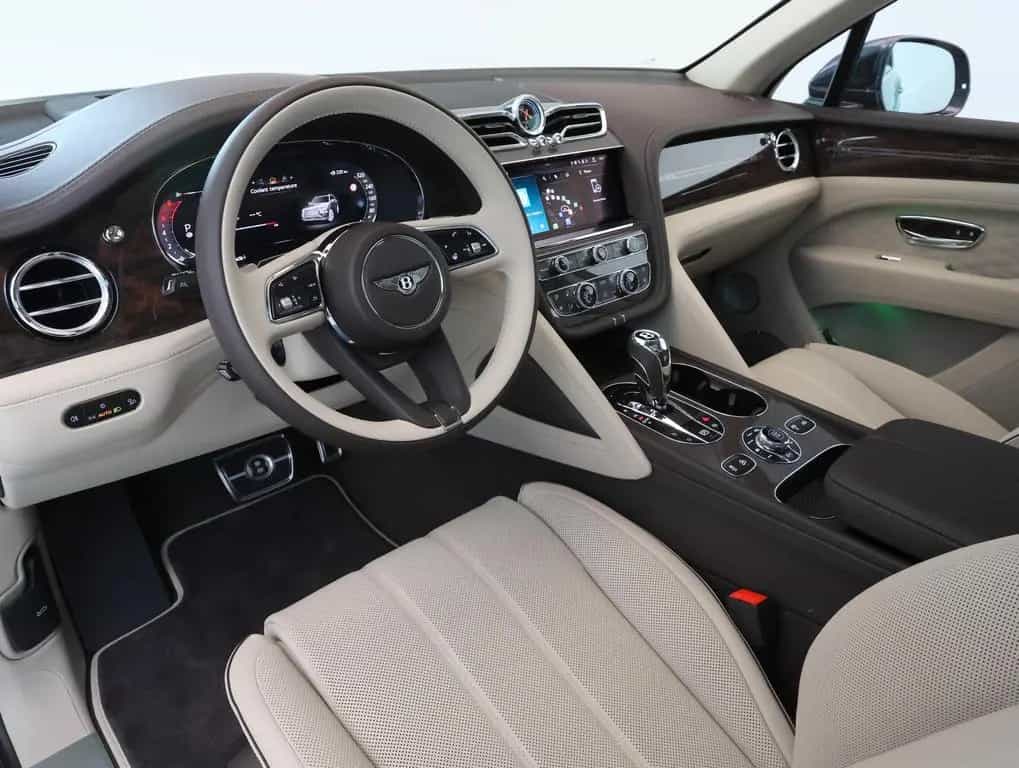 Bentley Bentayga Atelier Edition  4.0 V8 A 4WD Autom. null-photo-6
