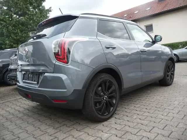 KGM Tivoli 1.5 GDi Sapphire 6-G 03/2023-photo-2