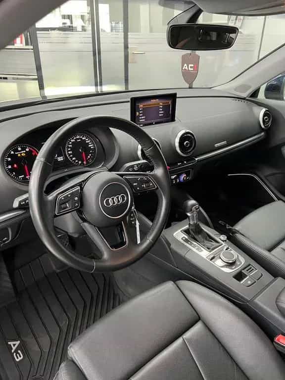 Audi A3 Sportback quattro sport, LED Schweinw, Sounds 12/2017-photo-24