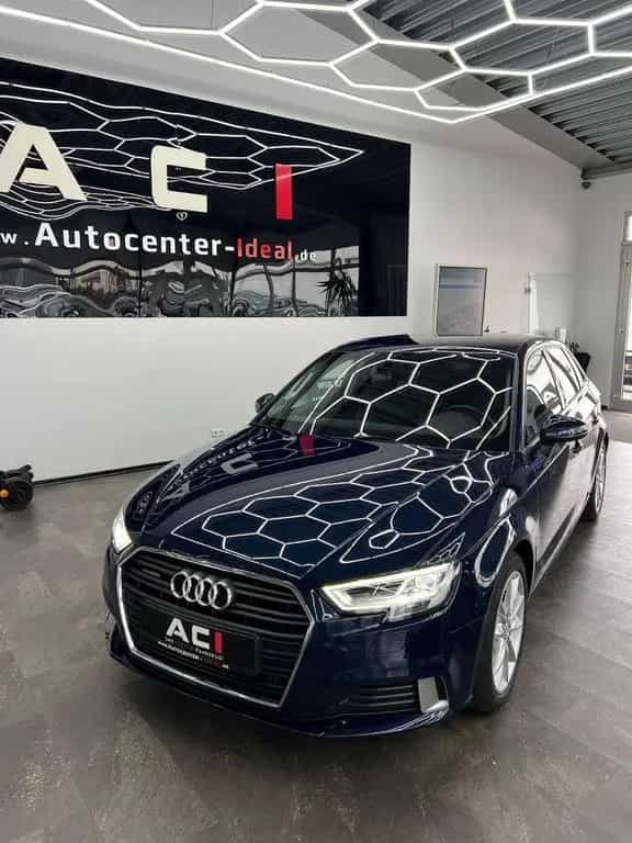 Audi A3 Sportback quattro sport, LED Schweinw, Sounds 12/2017-photo-4