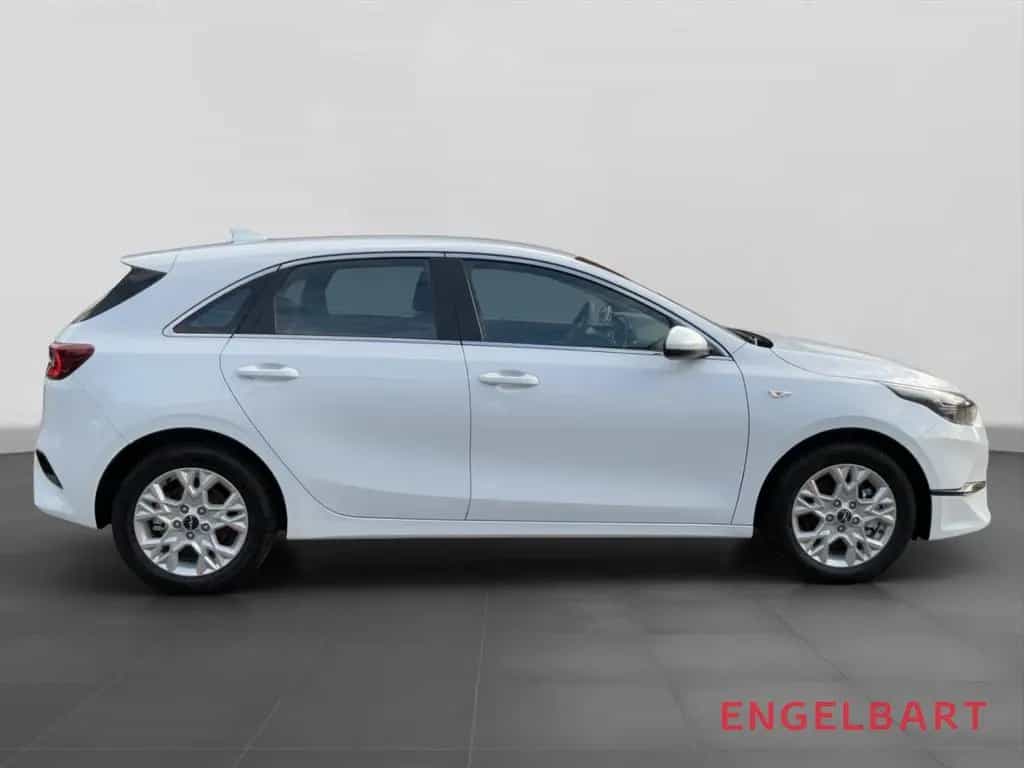 Kia Ceed Vision Automatik 1.5T Komfort+-Paket 09/2025-photo-4