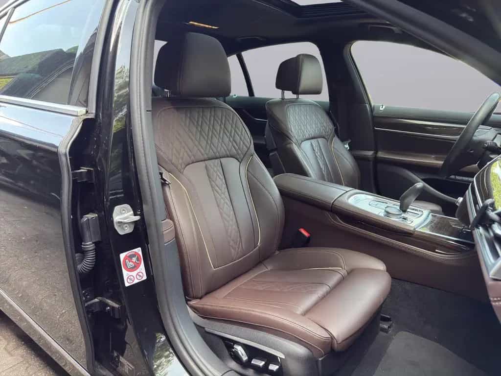BMW 7 Series 730 Baureihe 7 Lim 730 d 12/2016-photo-17