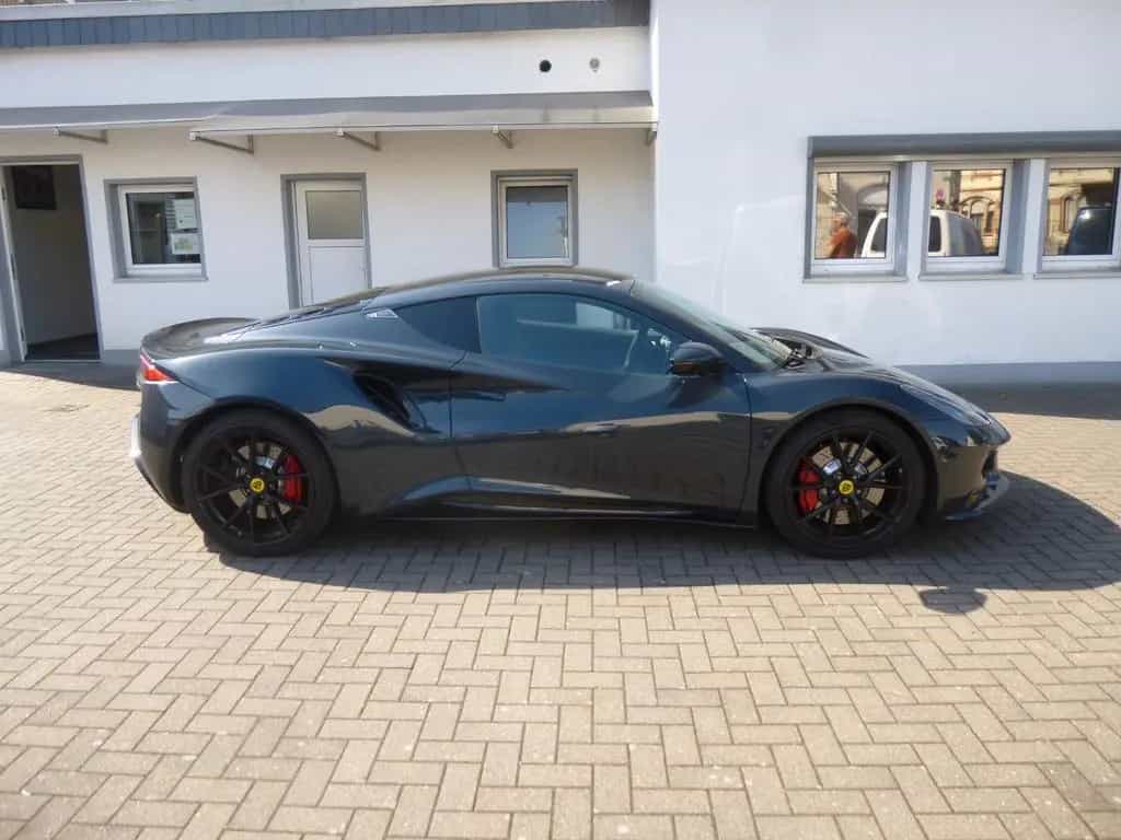 Lotus Emira First Edition 10/2023-photo-0