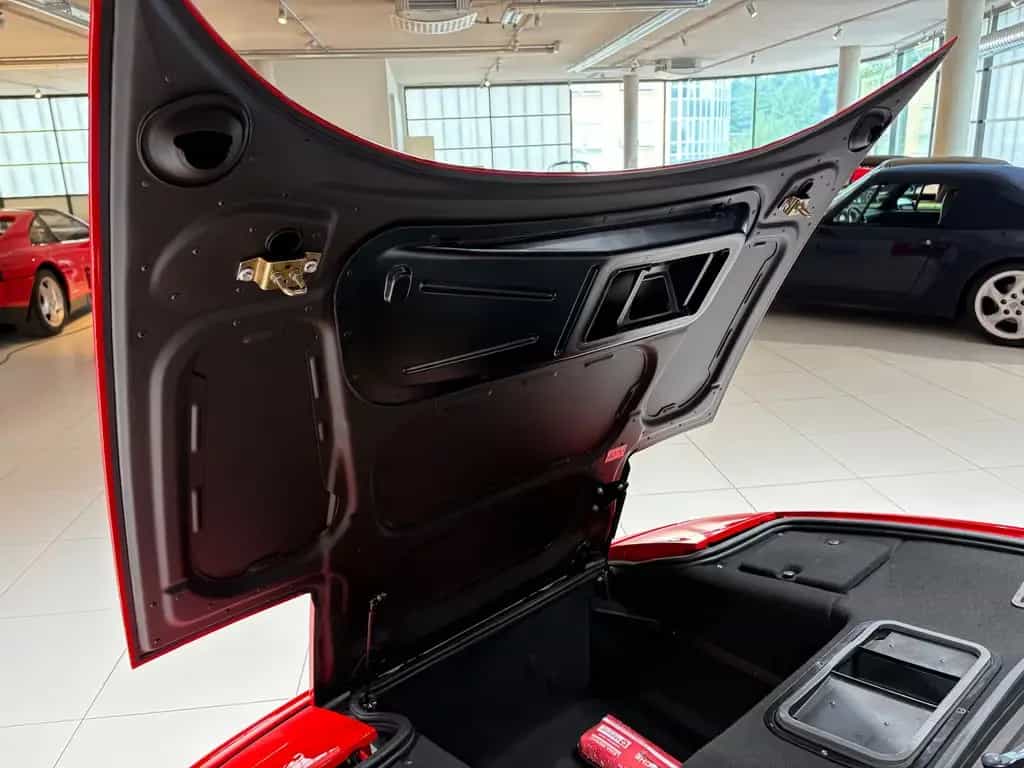 Ferrari F355 Berlinetta *Nur 22.429 KM* Neuwagenzustand 12/2000-photo-18