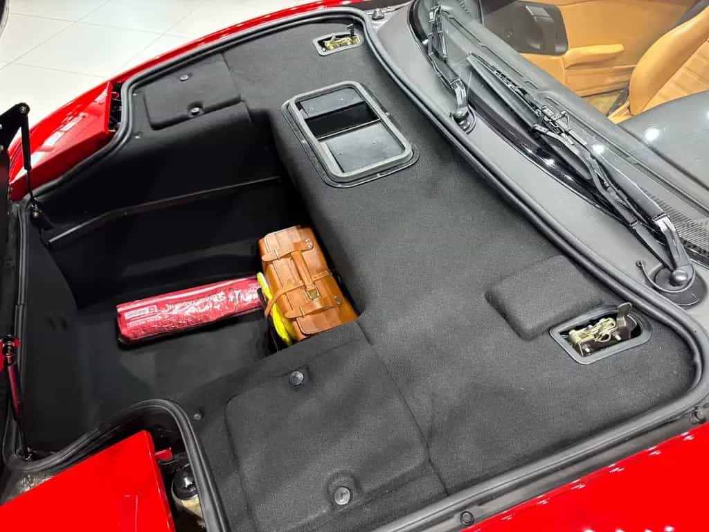 Ferrari F355 Berlinetta *Nur 22.429 KM* Neuwagenzustand 12/2000-photo-19