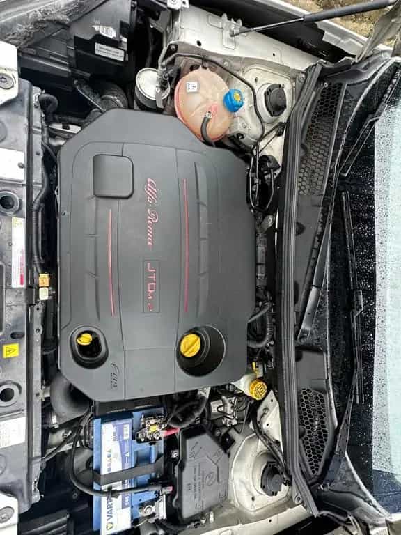 Alfa Romeo Giulietta 1.6 JTDm-2 105 CV 2010 06/2010-photo-4