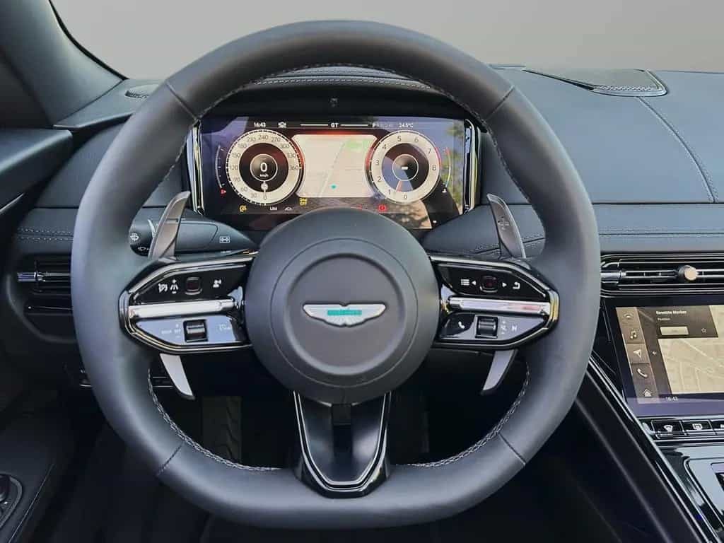 Aston Martin DB12 Volante Malachite Green Onyx Black null-photo-10