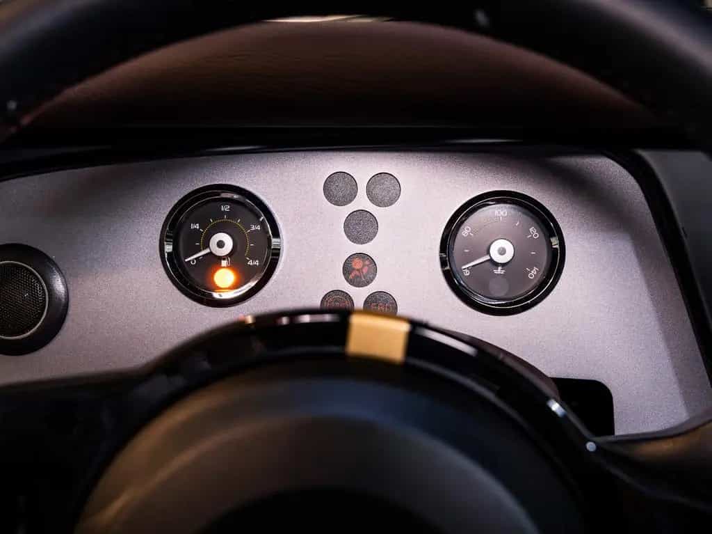Morgan Plus 8 GTR - Nur 82 km!deutsche Zulassung 06/2022-photo-9
