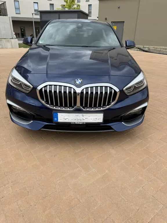 BMW 1 Series LuxuryLine|Business Paket|HUD|H&K 02/2020-photo-0
