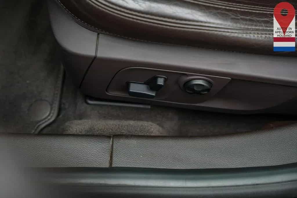 Maserati Quattroporte 3.0 S Q4 Achteruitrijcamera DAB+ si 08/2013-photo-24