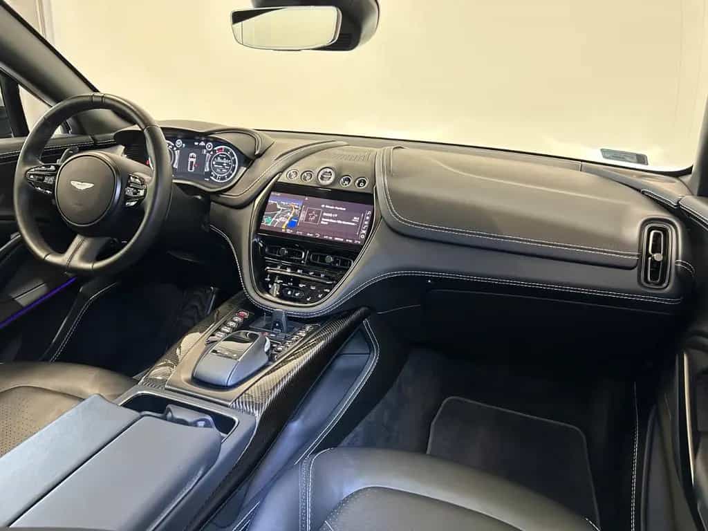 Aston Martin DBX 4.0 V8 12/2020-photo-10