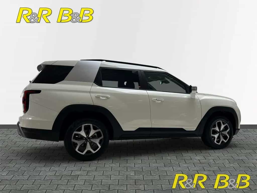 KGM Torres 1.5 GDI Nomad NAVI+SHZ+CARPLAY+DAB+KLIMA+ null-photo-3