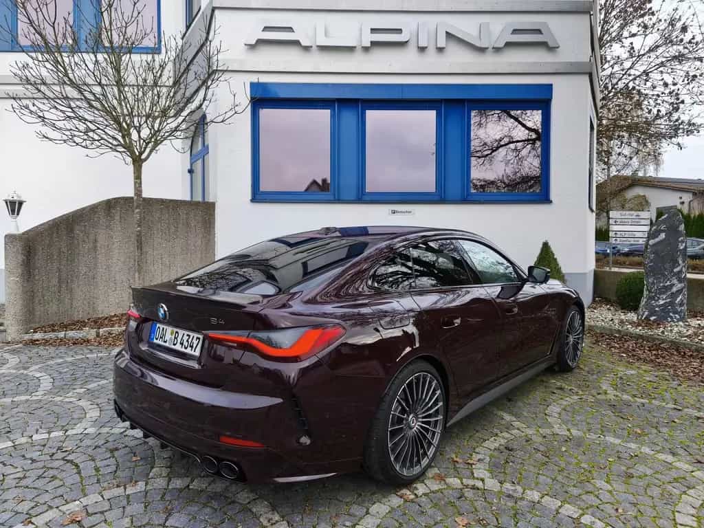 ALPINA B4 Gran Coupé SWITCH-TRONIC Allrad Sonderlackier 07/2024-photo-4