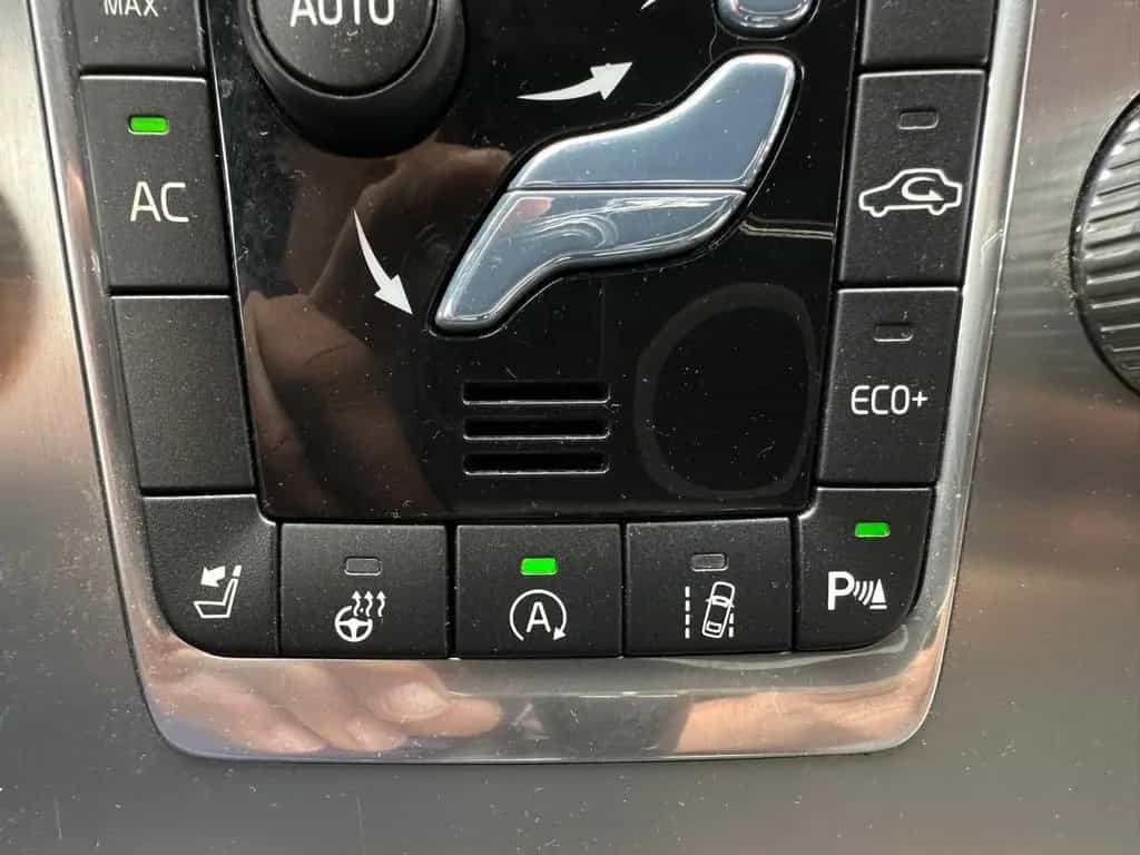 Volvo V60 Kombi Summum Virtual Lane ACC Navi BLIS 02/2018-photo-18
