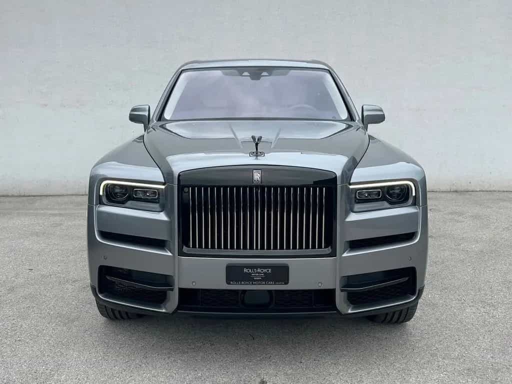 Rolls-Royce Cullinan Black Badge 06/2024-photo-3