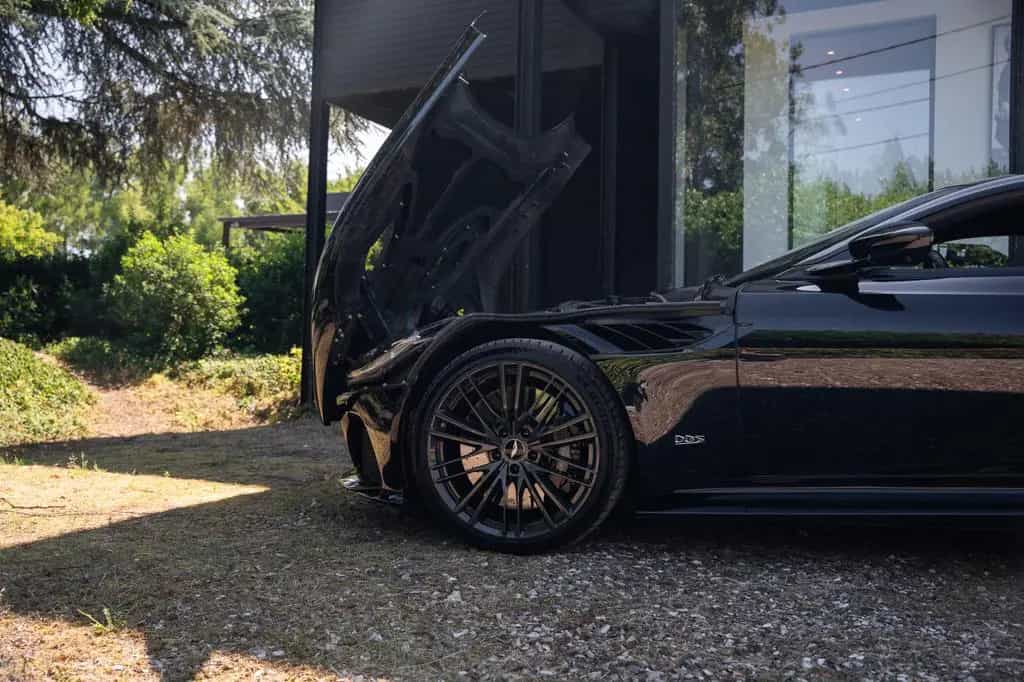 Aston Martin DBS Superleggera - MY23 - New 11/2022-photo-18