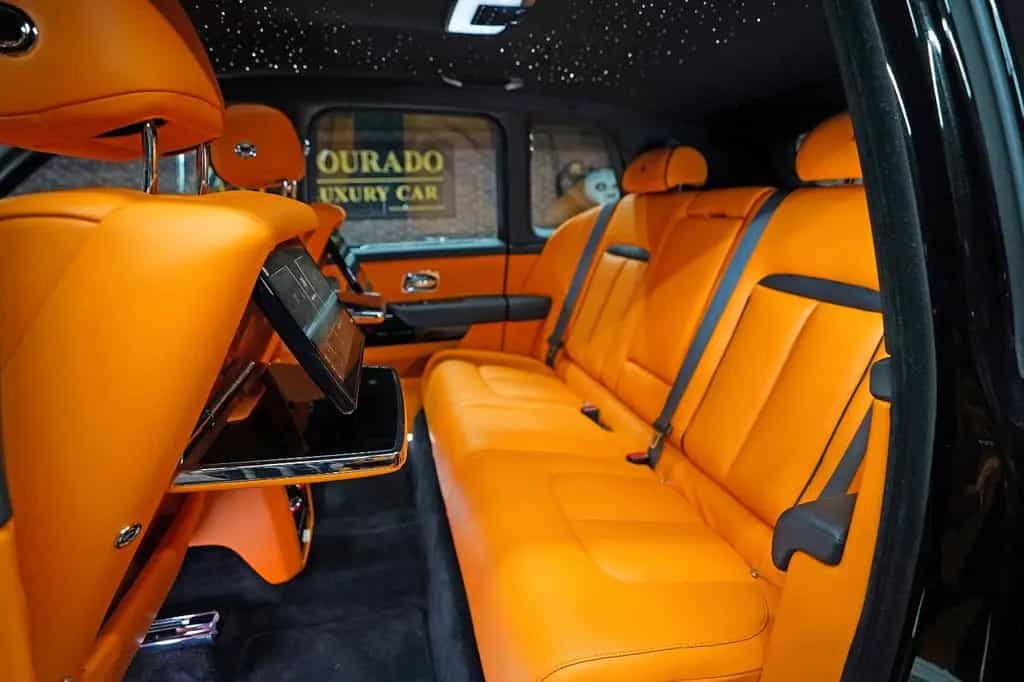 Rolls-Royce Cullinan Onyx Concept null-photo-16