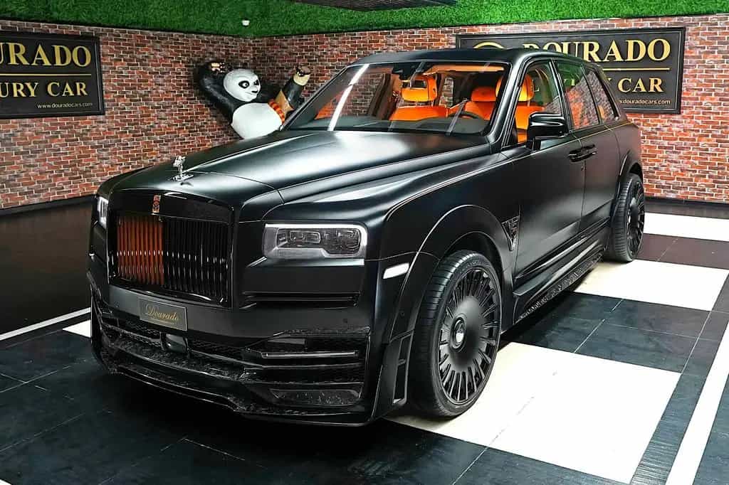 Rolls-Royce Cullinan Onyx Concept null-photo-0