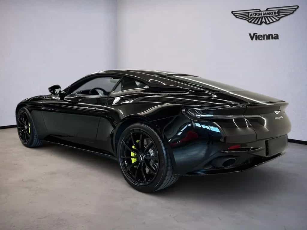 Aston Martin DB11 V12 AMR | Carbon Fibre | B & O Soundsystem 08/2020-photo-3