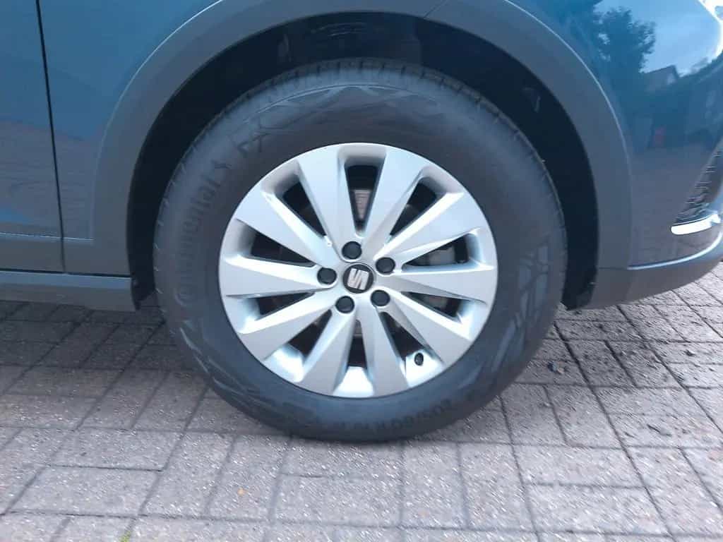 Seat Arona 1,0 TSI 110PS Style 03/2021-photo-4